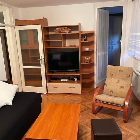 Lolly Apartment 카를로바츠 외부 사진