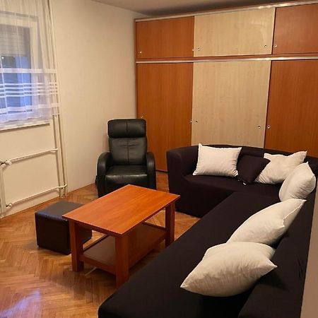Lolly Apartment 카를로바츠 외부 사진