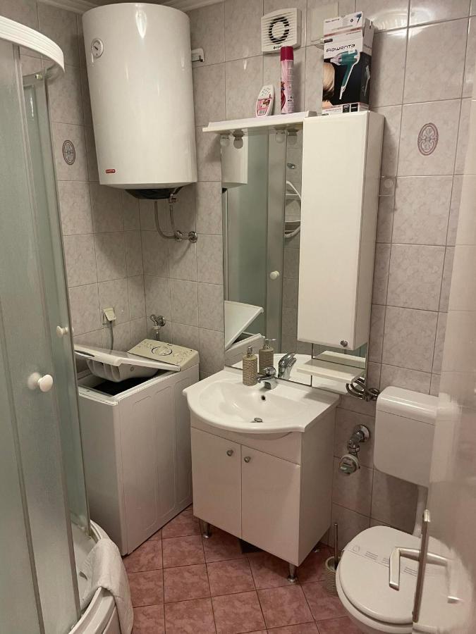Lolly Apartment 카를로바츠 외부 사진